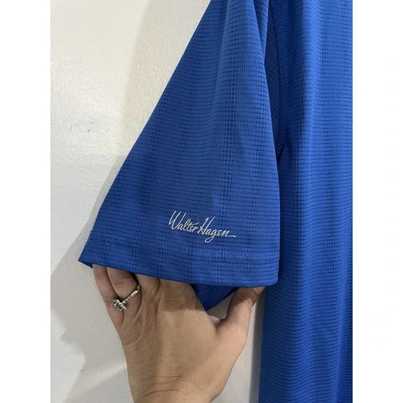 Walter Hagen Blue Striped Moisture Wicking Golf Polo Shirt Men’s Size Medium - Picture 4 of 6
